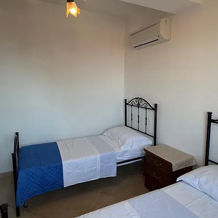 Zostera Apartment *